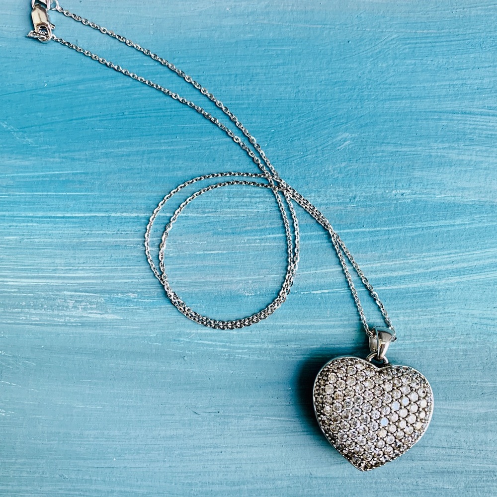 Sterling silver crystal Heart pendant & chain